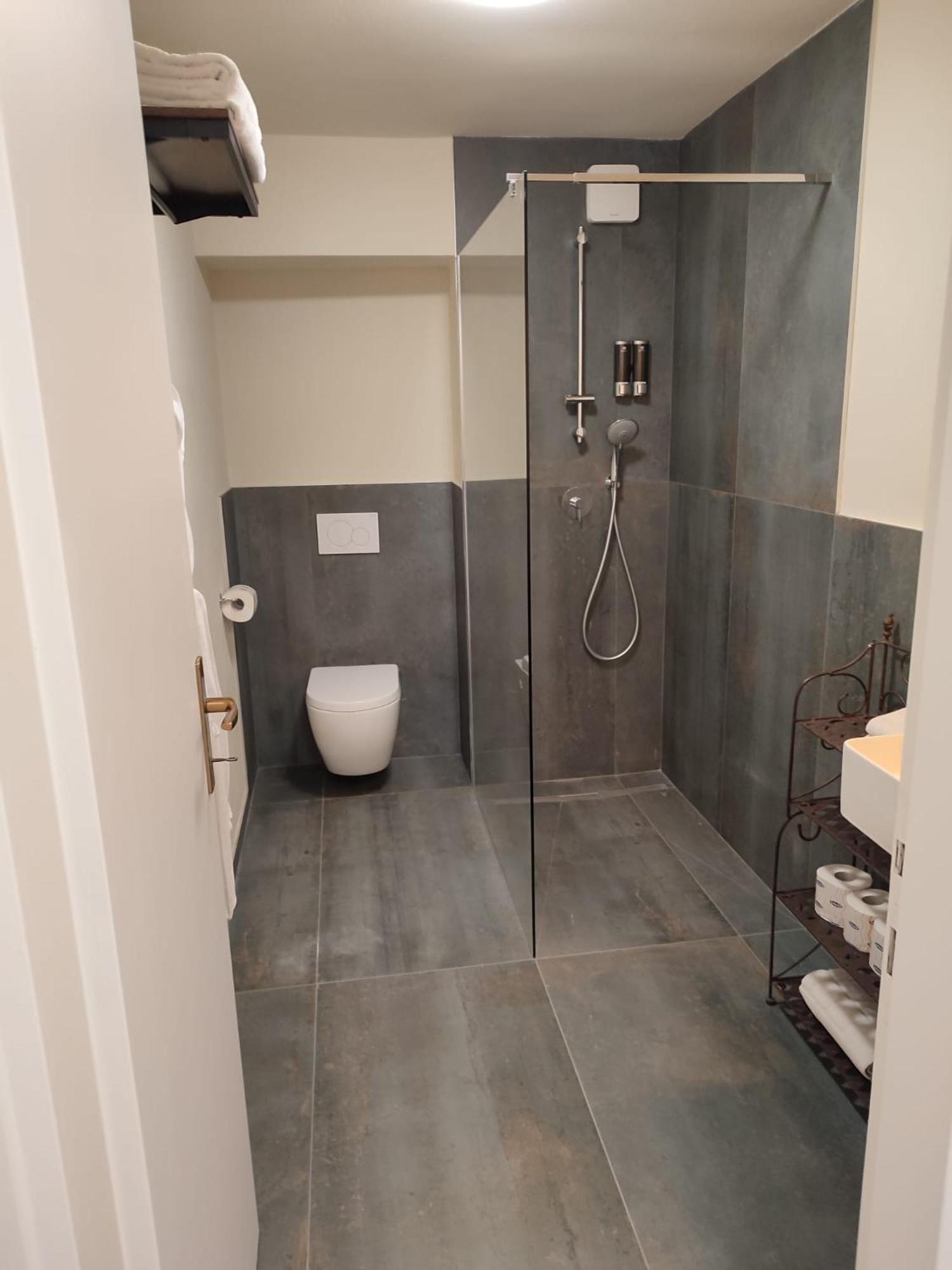 Casa Vacanze Bella-Host By Foresteria Bergamo Bella Eksteriør bilde